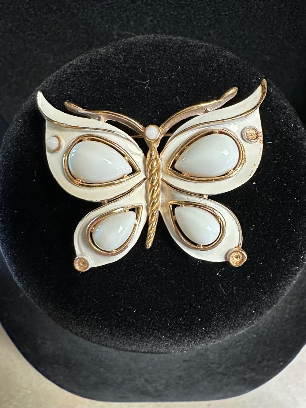 Vintage 1960’s Trifari White Enamel Gold-Tone Butterfly Brooch Missing Stones
